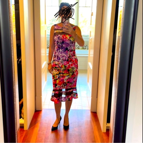 Badgley Mischka  size 6 women's multi Color dress. Size 6. As new - Picture 2 of 8